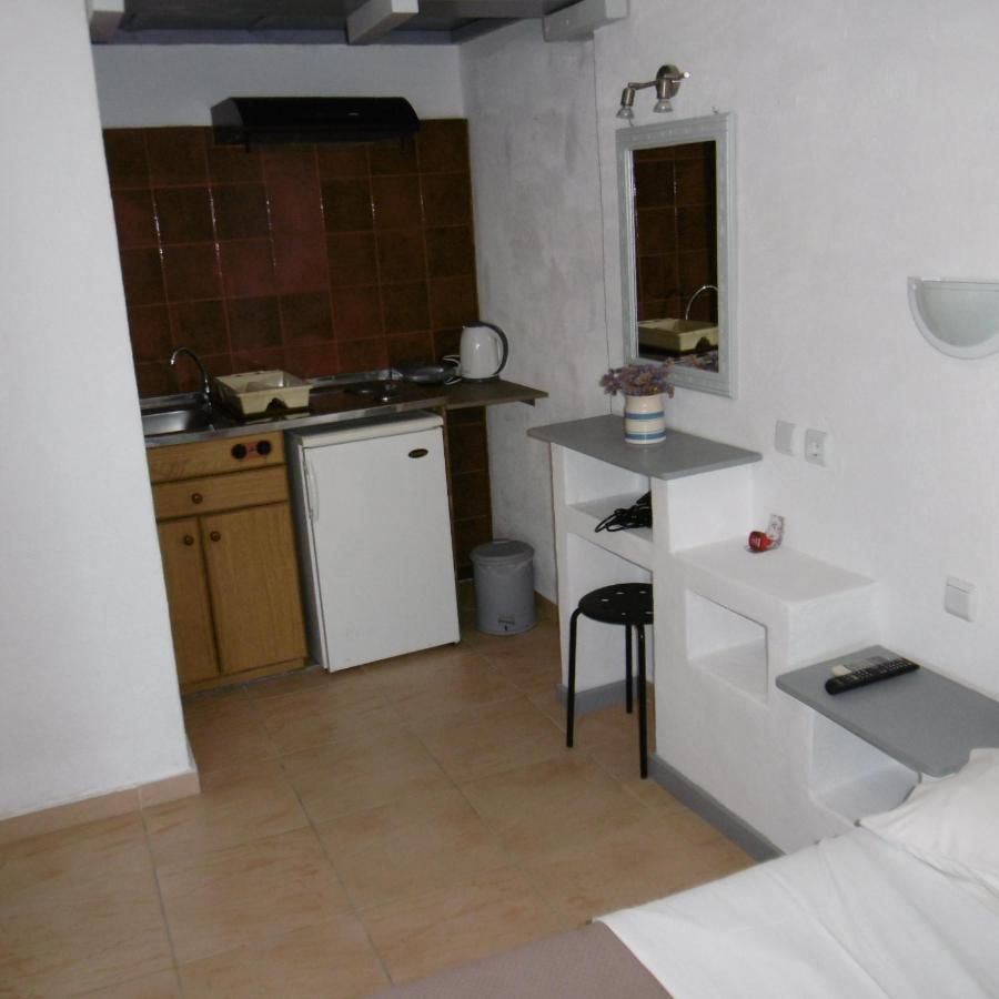 Skyros Koxilas Studios Buitenkant foto
