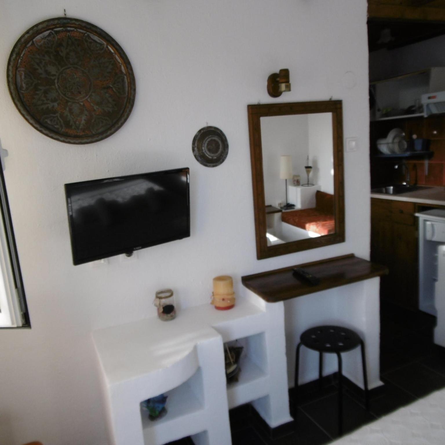 Skyros Koxilas Studios Buitenkant foto