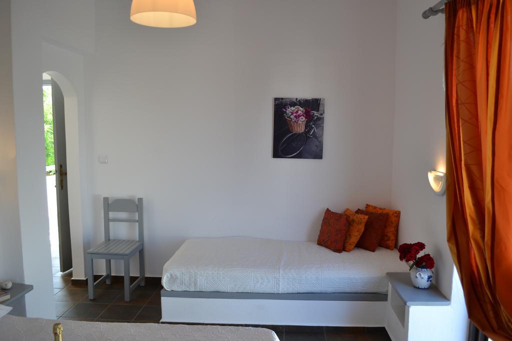 Skyros Koxilas Studios Buitenkant foto