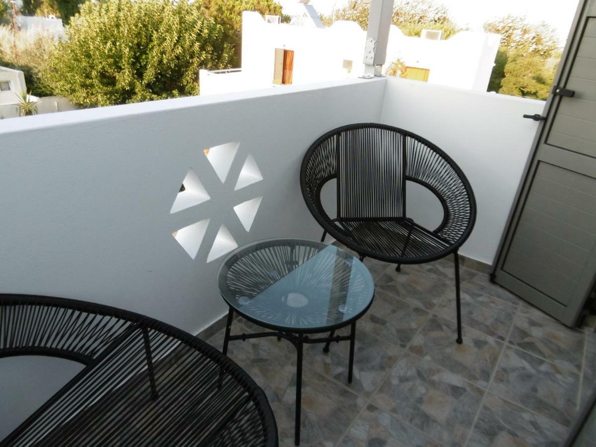 Skyros Koxilas Studios Buitenkant foto