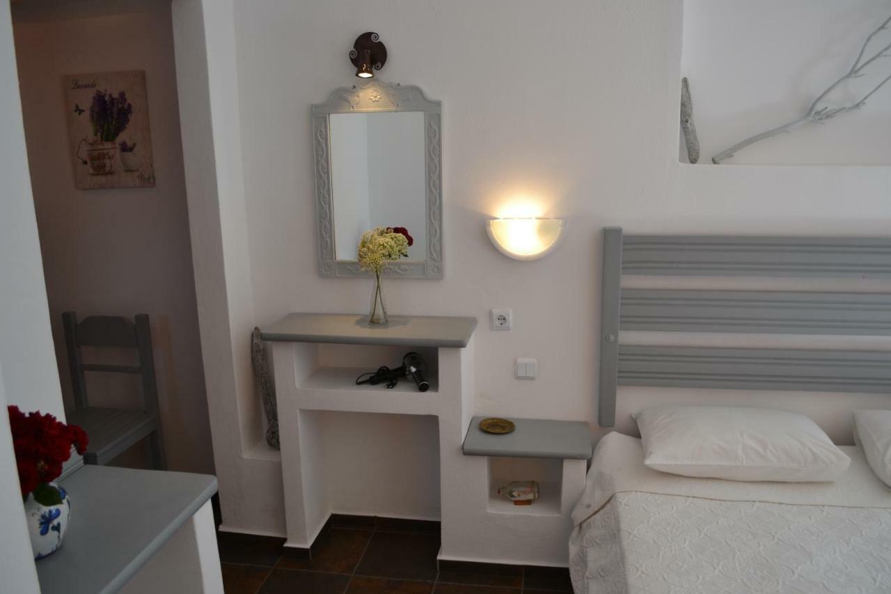 Skyros Koxilas Studios Buitenkant foto